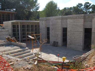 Ampliació i sala de vetlles del cementiri d'Algaida. 