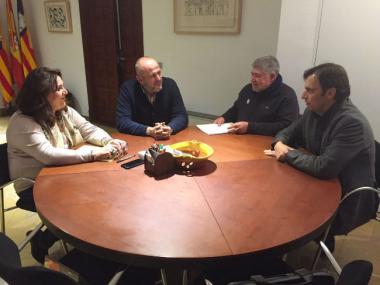 Elevada assistència d'entitats i associacions a la presentació de Repensem Mallorca