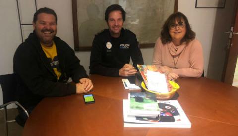 La Policia Local crea grups de whatsapp de tots els carrers del terme municipal